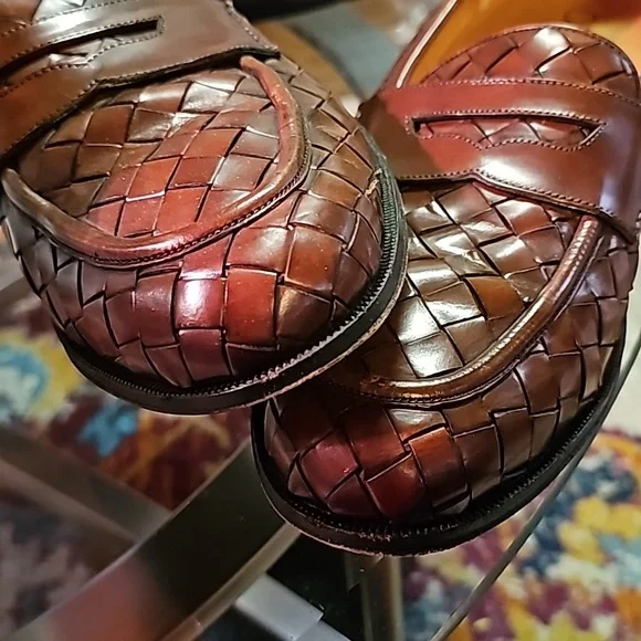 Cole Haan Collection, Mens size 9.5. Brown leather in great condition. - Picture 12 of 14